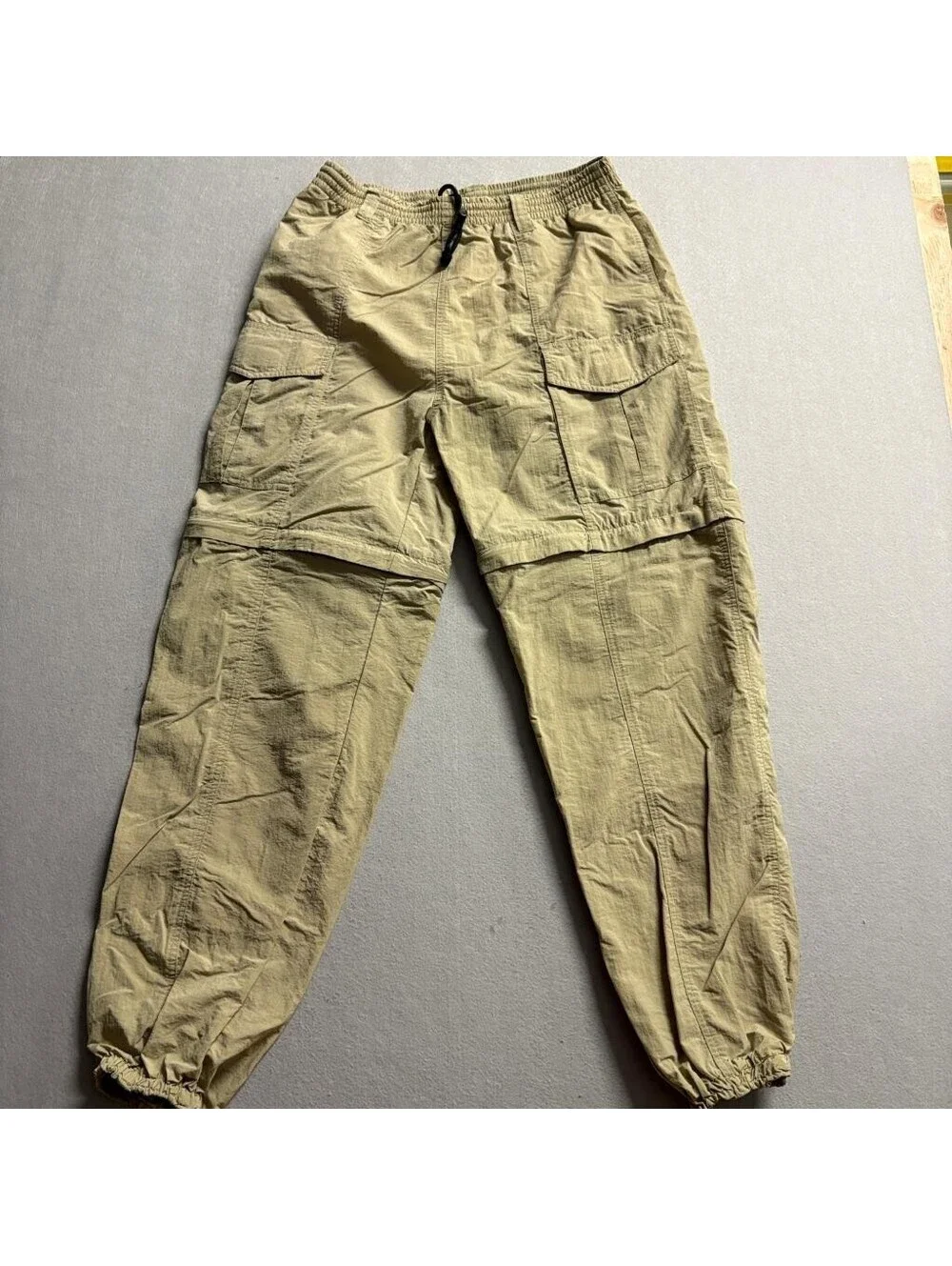 Rugged Exposure Convertible Cargo Pants Womens Medium Green Beige Hiking Outdoor